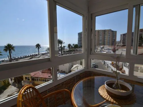 Apartment Studio Europa beachfront by Interhome