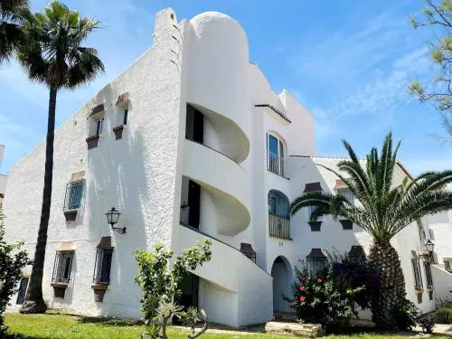Casa Verde - Ground floor apartment next to the beach