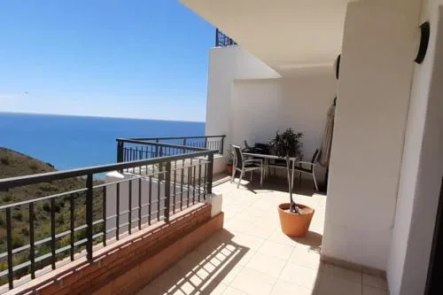 Chic Beachfront Apartment
