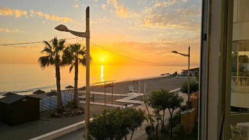 Laguna Frontal Amanecer - Alojamientos La Torre
