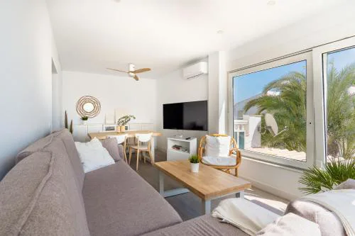 Moderno apartamento Playa Laguna
