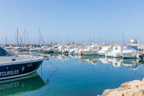 A&N Caleta de Vélez Marina Retreat