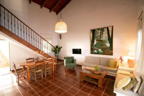 Casas Isabel