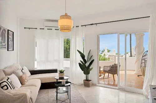 Apartamento elegante y minimalista en Calahonda - PUENTE 3 408