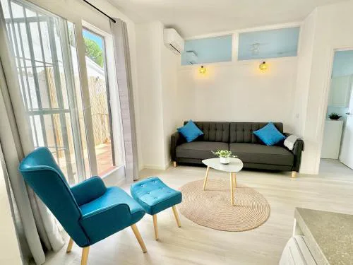 Bright, cozy flat close to the beach