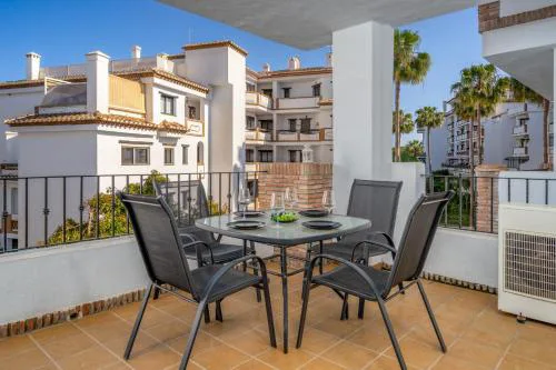 Calahonda park apartment with pool by Costarentals - Ref 91