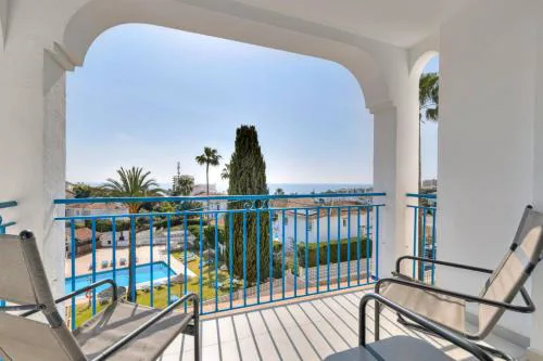 Modern apartment near the beach