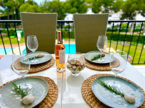 Nature & Sea Escape - Pools, Beach & Sunshine!