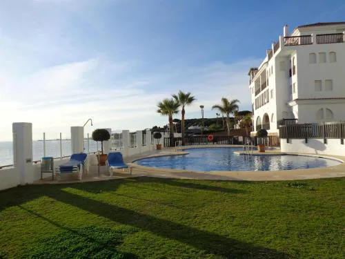 Seaview Puerta del Mar first line beach