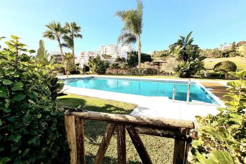 Townhouse Close To Town And Beach