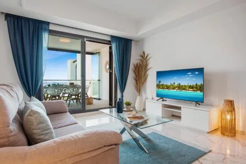 Apt in Casares del Mar by Costarentals - Ref M50
