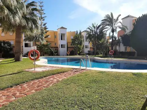 apartamento en urbanización nudista