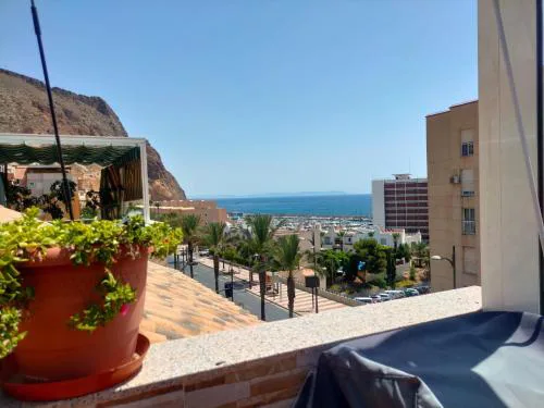 Ático con vistas al Puerto de Aguadulce