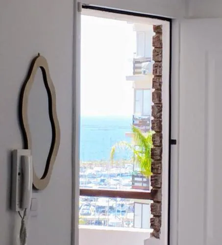 La Casa de Tobías - Puerto Deportivo de Aguadulce