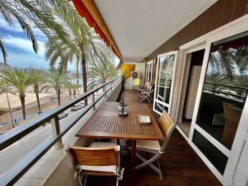 Primera linea Paseo Marítimo Aguadulce