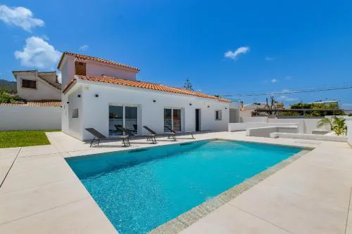 TESS Villa Monica