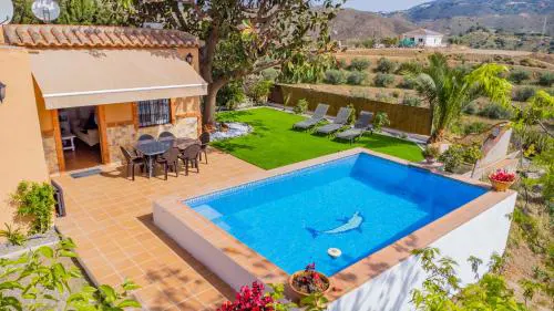 Cubo's Finca River Retreat High Privacy