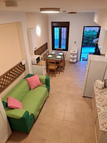 Alcazaba Home