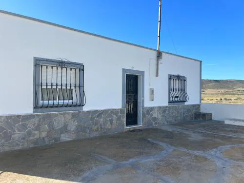 CORTIJO DEL LUCERO, FERNAN PEREZ