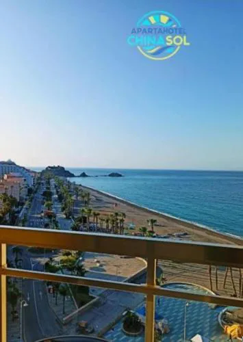 Apartahotel CHINASOL con Parking y Desayuno