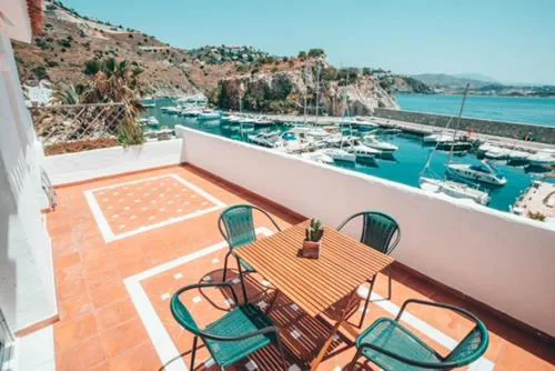 Apartamentos PUERTO MARINA DEL ESTE