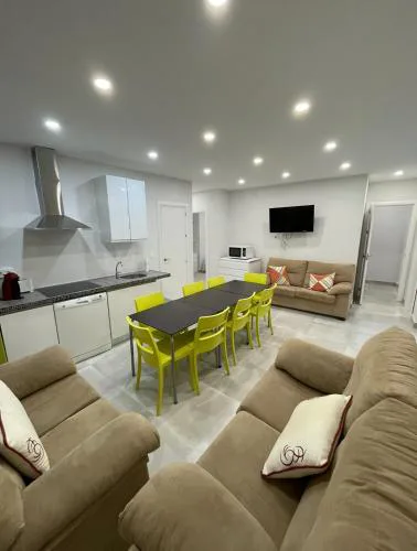 Casa amplia ideal en pleno centro del casco histórico de Almuñecar