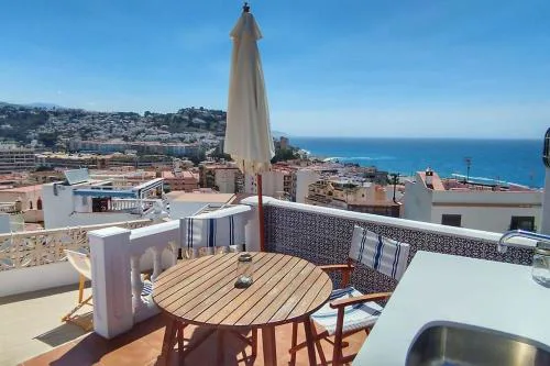 Casa céntrica con terraza y patio