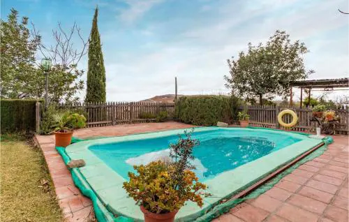 2 Bedroom Nice Home In Antequera