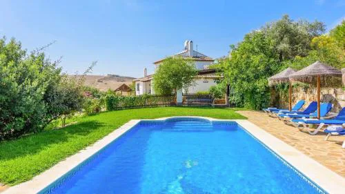 Los Huertos Antequera - La Higuera by Ruralidays