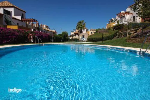 Bright 3 Bedroom Corner Townhouse Las Lomas BAU001
