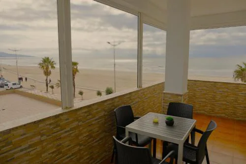 VIVIENDA BALCÓN DE ÁFRICA
