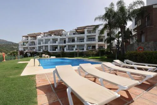 2 bed-rooms with a view