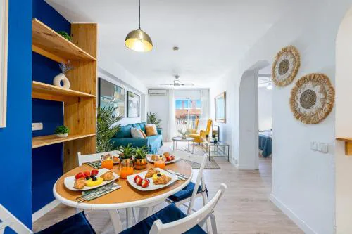 797 HOLIDAY RENTALS - Atico con vistas en piscis