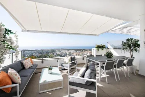 Amazing 3 bedroom apartment with Wifi and views