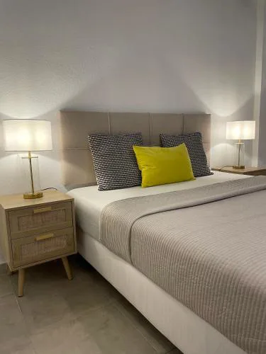 Apartment Ciruela with sea view & swiming pools