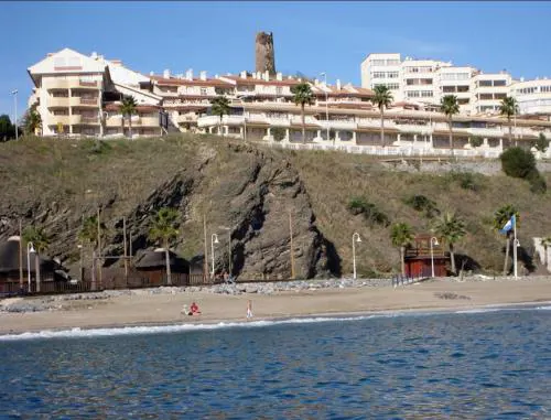 Apartment with sea views