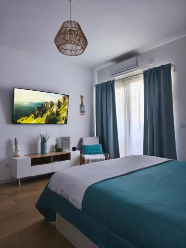 Benalbeach Smart Suite