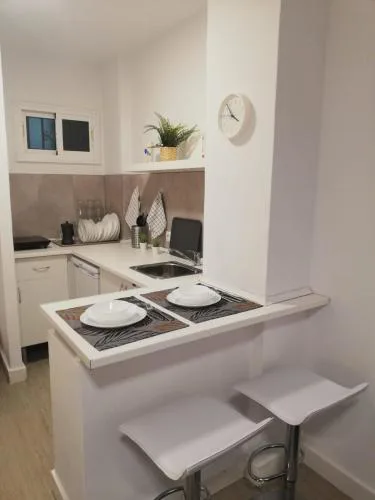 ESTUDIO LUMINOSO EN BENALMÁDENA