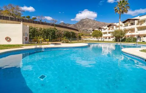 Lovely Apartment In Benalmádena