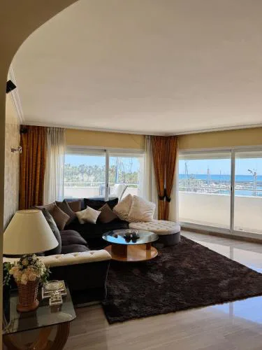Lujoso Atico Dúplex En Puerto Marina