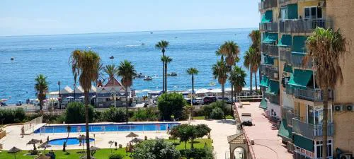 Maite Vacances , luminoso estudio junto al mar