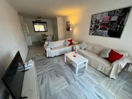 Modern & Bright family apartment, Torrequebrada