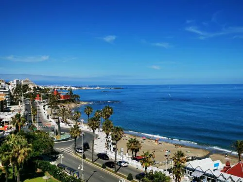 Sol y Mar