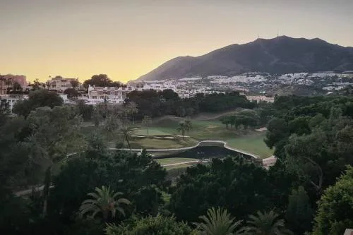 Soleado apartamento Golf y a 900 m de la playa