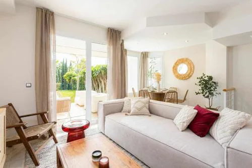 Sunny Home .