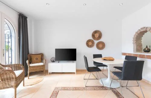Tio Charles de June - Charming 2 bedroom apartment