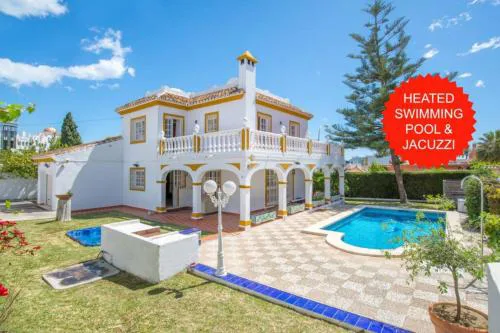 Villa Marina Benalmadena - 5 min walk to the beach, heated pool, spa, 5 bedrooms