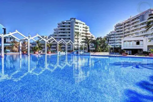 "VIVE BENAL BEACH" estudio 4314 con parque acuático