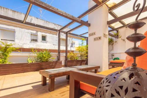 Cadizz-Ático El Falla con terraza de 40m2