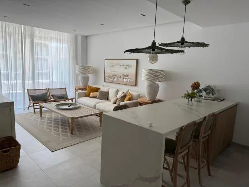 Oasis Ballena Exclusive